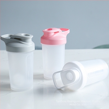 300 ml sportos vizespalack shakerrel tejturmixokhoz