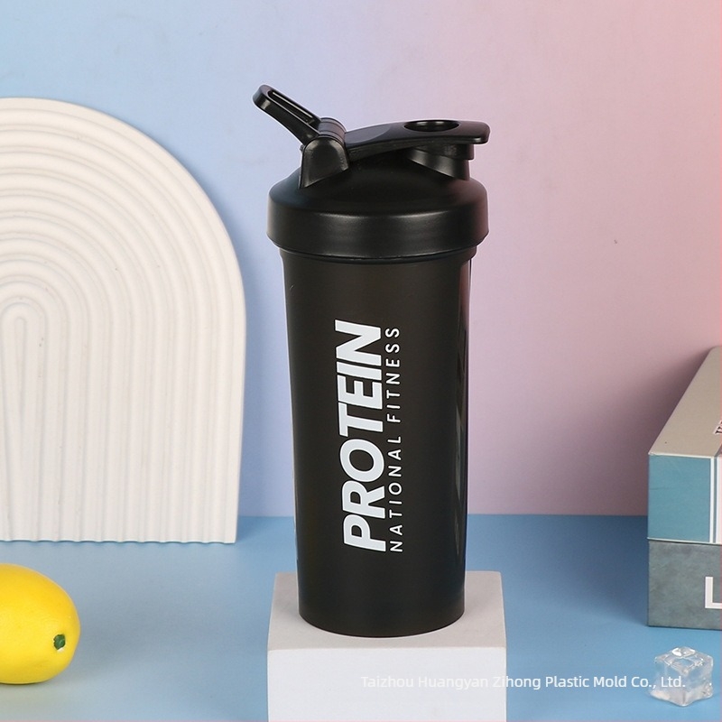 Új 600 ml sportos shaker pohár fehérje porhoz keverőgolyóval