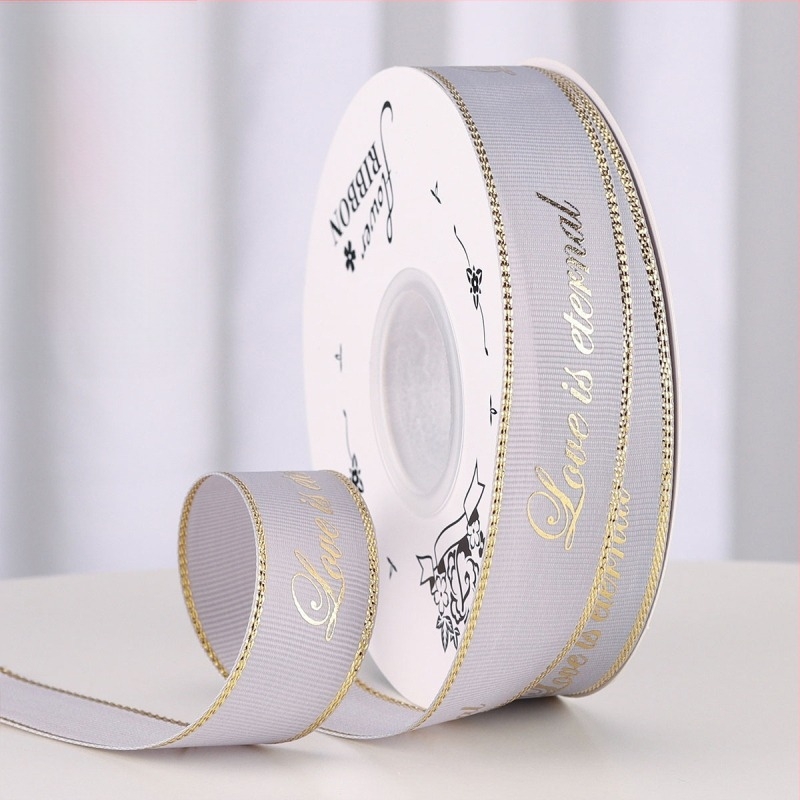2,5 cm-es fóliázott bordázott szalag egyedi logóval, ajándékcsomagoláshoz, virágcsokrokhoz és DIY dekorációkhoz