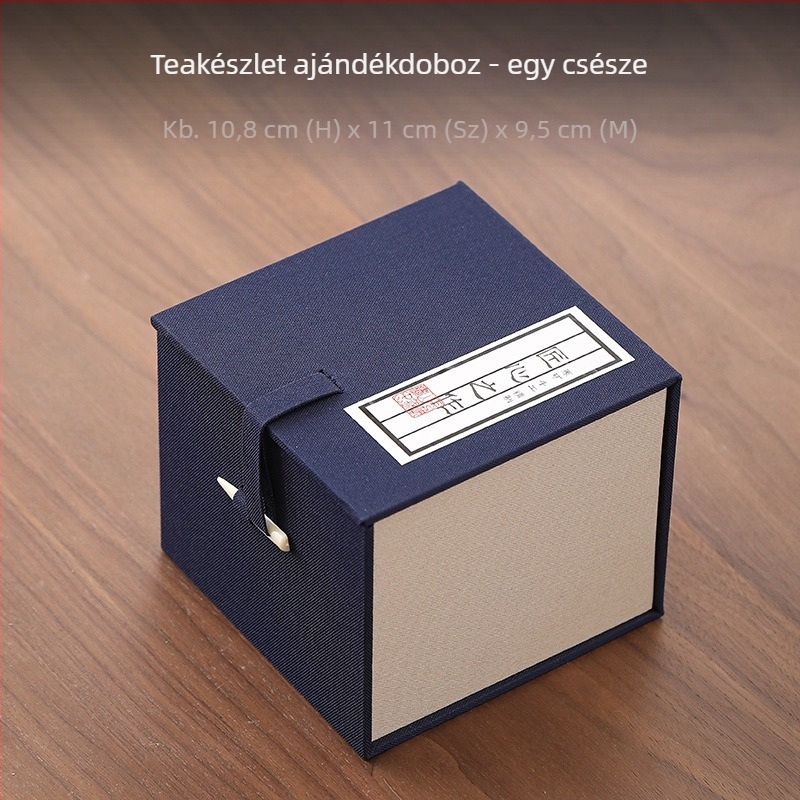 Kék brokát ajándékdobozos teáskészlet: teáscsésze, teáskanna és fedeles tál