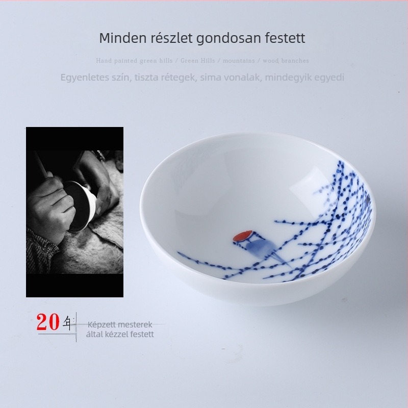 Kézzel festett kék-fehér porcelán teáscsésze, kis méretű, teaceremóniára
