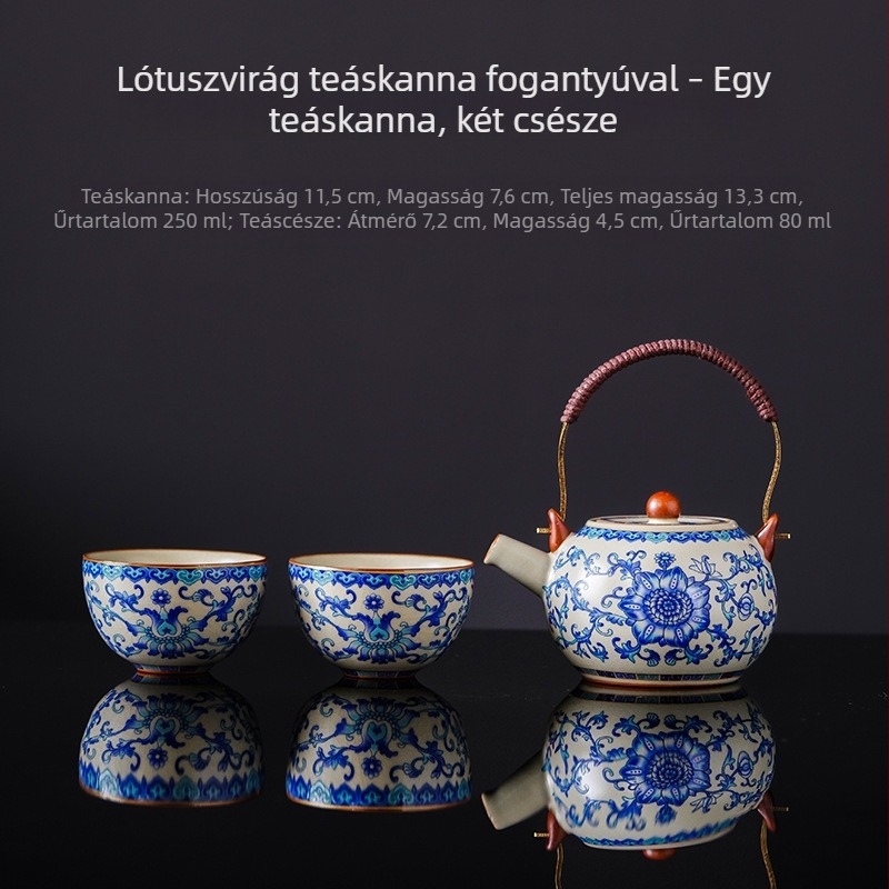 Utazó teáskészlet egy teáskannával és két csészével