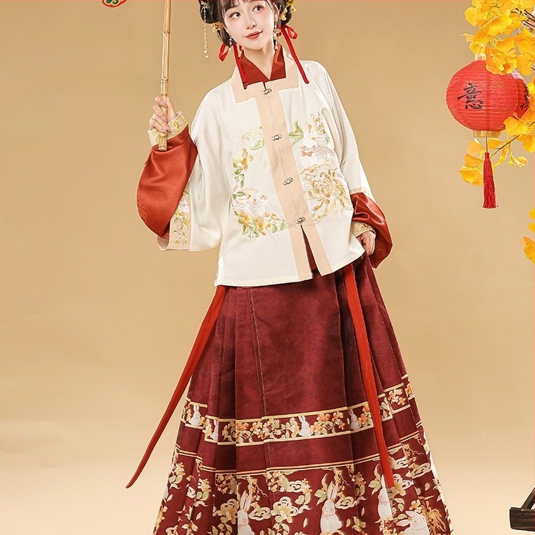 Női Hanfu kínai stílusú négyzetgalléros felső és pliszírozott Ming-stílusú szett őszi–téli