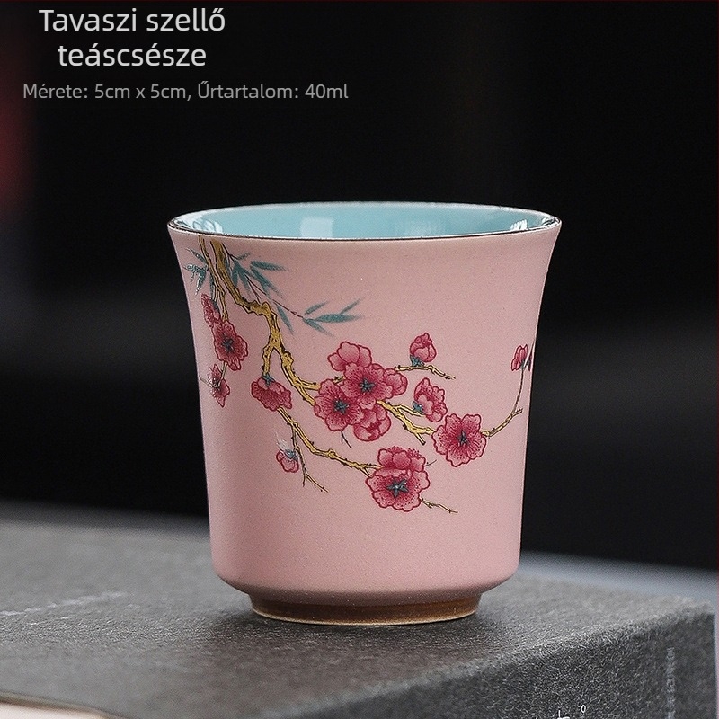 Kerámia teáscsésze Tang-stílusban, peónia motívummal, dupla máz