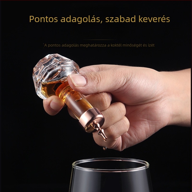 Üvegből készült bitters és absint üveg — kis cseppentős üveg koktélokhoz