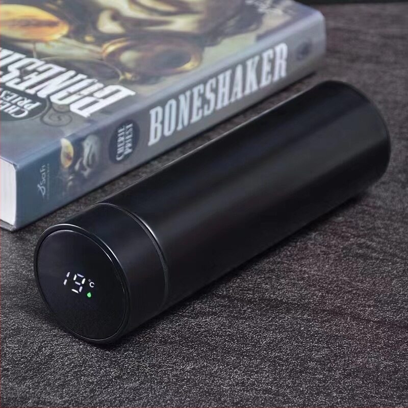 Logóval ellátott termosz, gravírozott, hőszigetelt italos pohár