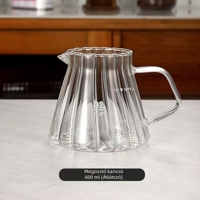 Otthoni használatra tervezett pour-over kávéfőző boroszilikát üvegből, vastított kivitel
