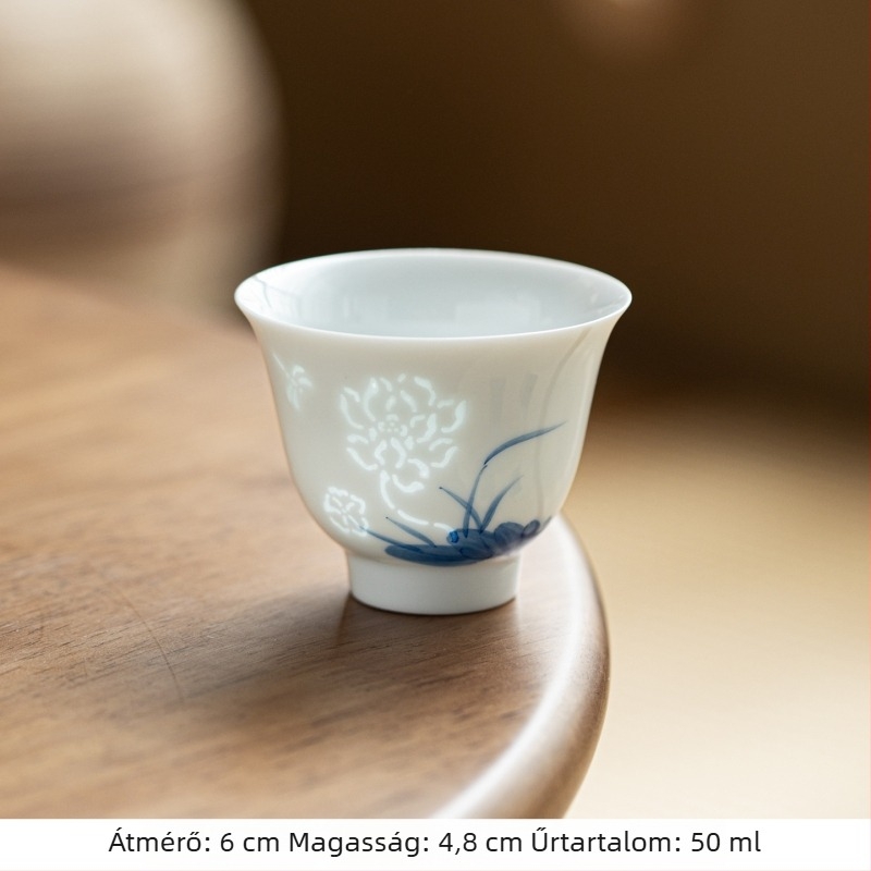 Kézzel festett kék‑fehér porcelán teáscsésze Gongfu teáskészlethez, alglazúr motívummal, lotus és bambusz, kis retro teáscsésze otthoni használatra.
