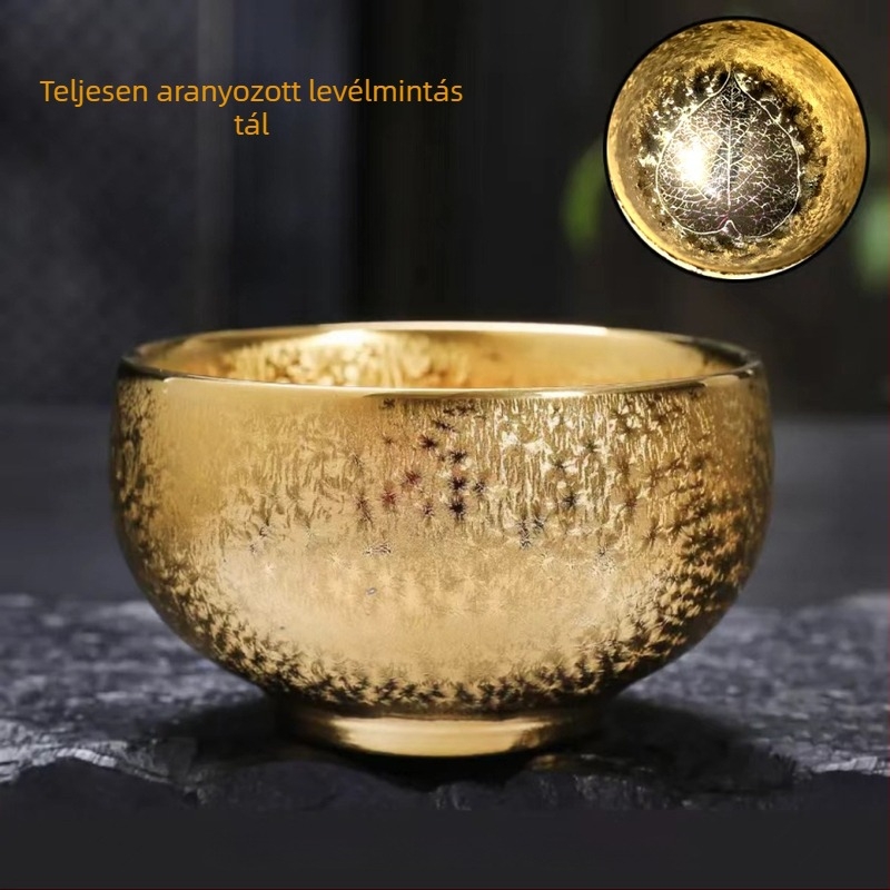 Aranyozott falevél motívumos teáscsésze; Aranyozott ezüst teáscsésze; Kerámia teáscsésze kóstoláshoz; Kristályos gyémántmotívumos pohár; Egyszemélyes teáskészlet