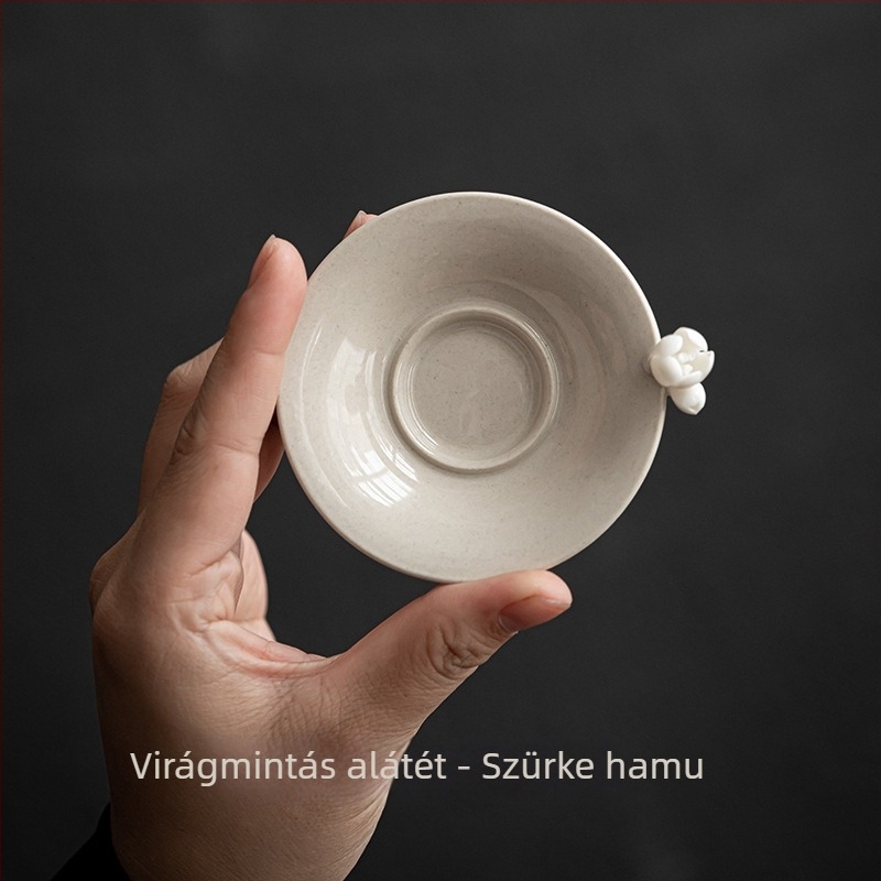 Vintage Gongfu teás készlet: kézzel formázott virágos porcelán teás pohár, fő pohár és kis tál, hamvas szürke máz