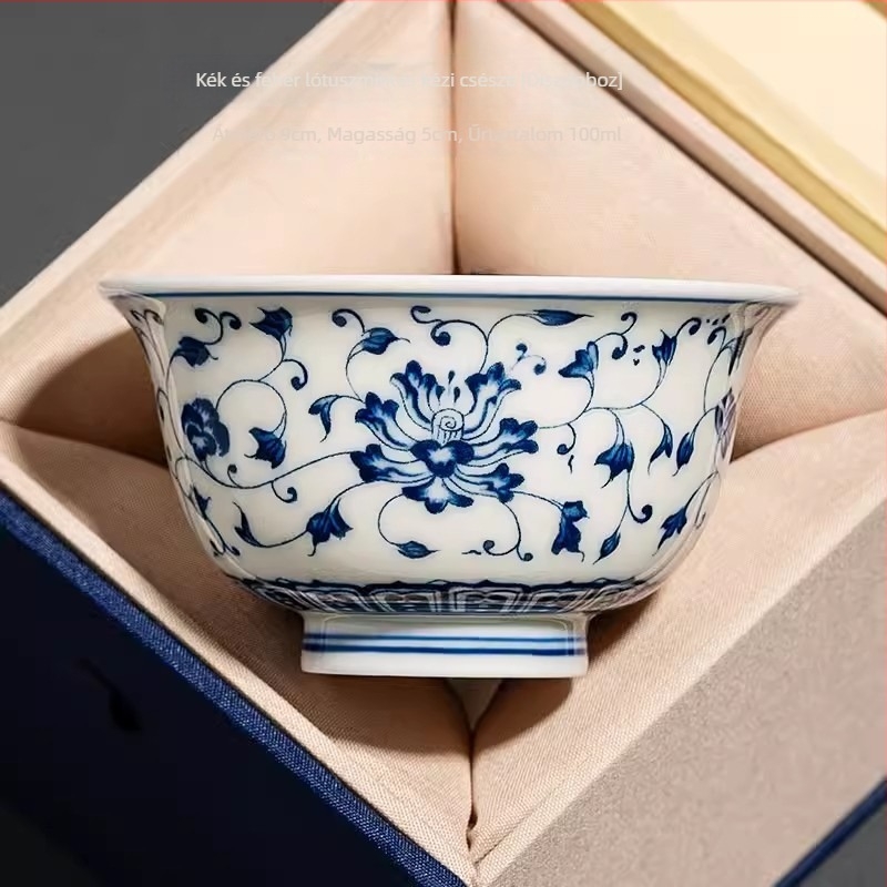 Kézzel készített porcelán teáscsésze összetett lótusz motívummal, személyes használatra, magas minőségű