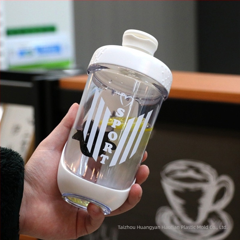 590 ml sportfehérje shaker pohár, dupla rétegű polikarbonát testtel, hordozható milkshake készítéséhez