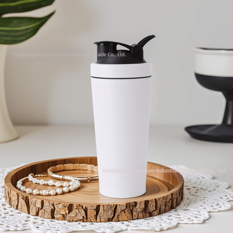 750 ml rozsdamentes acél fehérje shaker, szigetelt, nagy kapacitású edzéshez