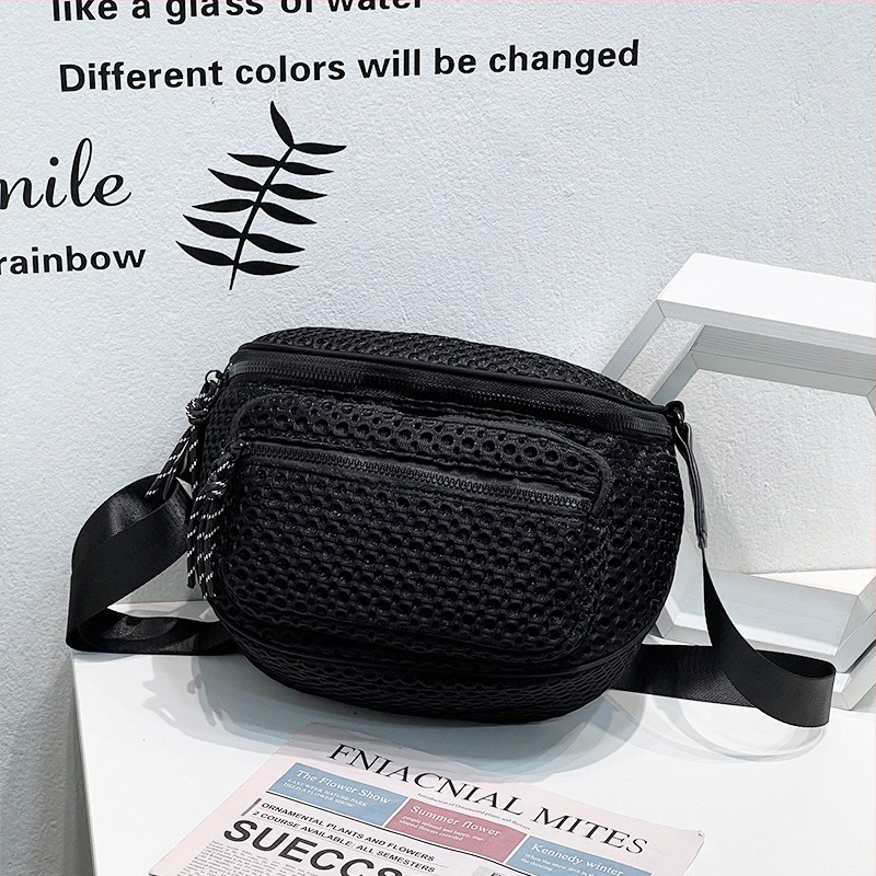 Uniszex crossbody táska, vízálló nylonból, letisztult dizájn mindennapi használatra