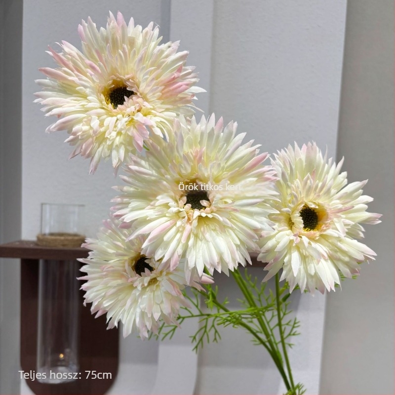 Négyfejű szatén művirágok: hibiszkusz, Francis krizantéma, margaréta, gerbera, napraforgó – esküvői és otthoni dekorációhoz
