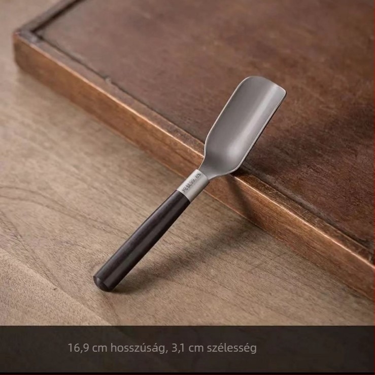 Tiszta titánból és ebonfából készült teás készlet