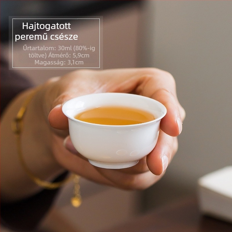 Kézzel készített fehér porcelán Kung-Fu teáscsésze, kis egyedi darab