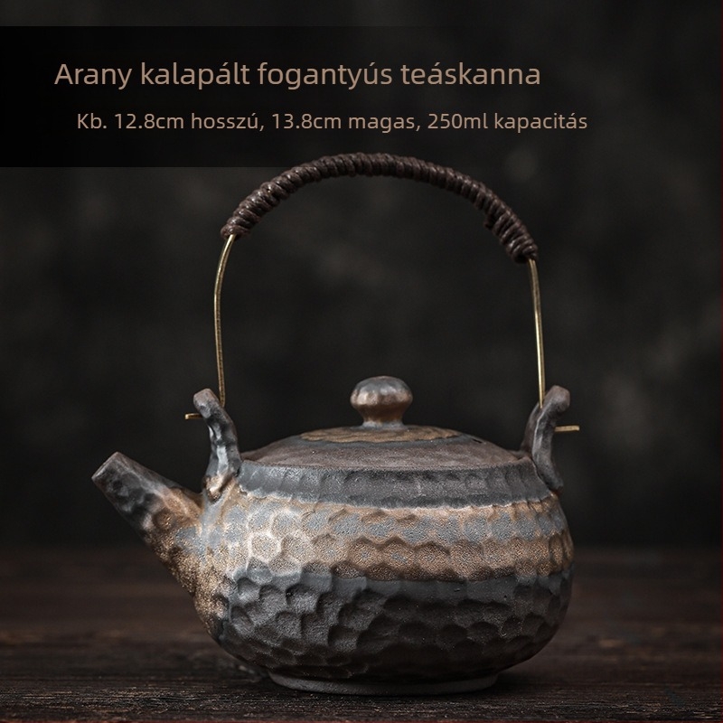 Vintage rusztikus kerámia teamelegítő készlet japán stílusú gyertyás alappal és kerámia teáskannával.