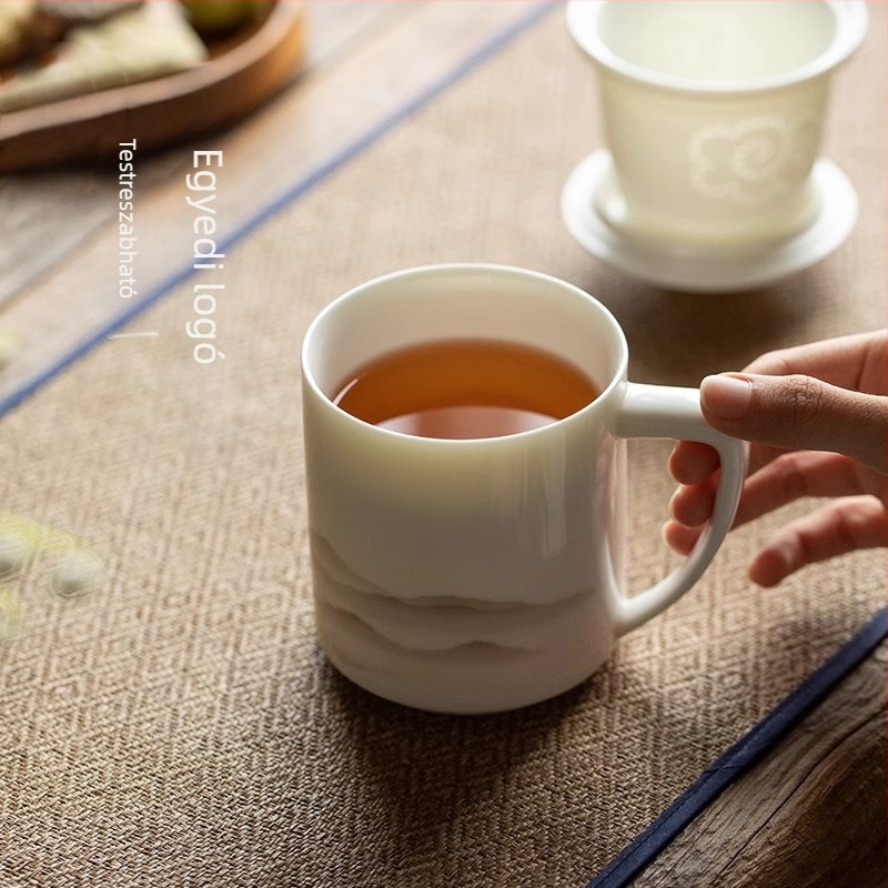 Dehua fehér porcelán teás pohár fedővel és szűrővel, három darabos teáskészlet tea-víz szeparációval, irodai használatra