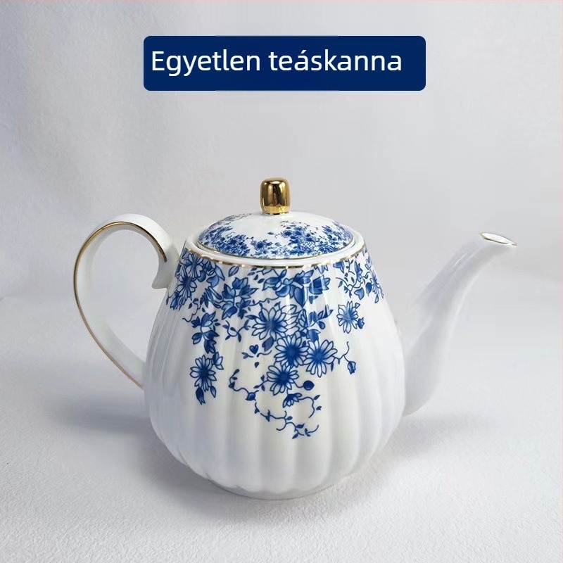 Angol stílusú délutáni teás készlet melegíthető kerámia bögrékkel és kék virágos alátétekkel teához és kávéhoz