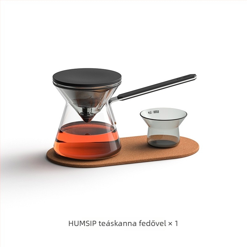 Üveg teáskanna mágneses nyomó mechanizmussal és tea szétválasztó szűrővel, modern teáskészlet.