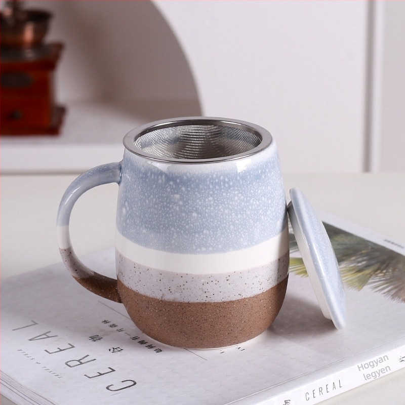 Kerámiából készült tea–víz elválasztó bögre, nagy kapacitású, otthoni és kollégiumi reggelire, fedővel, elegáns ajándék.