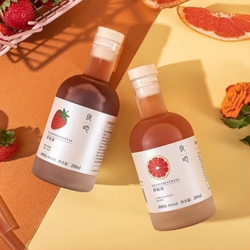 500 ml-es üveg italokhoz és borhoz – üres üveg vodkához és gyümölcsborhoz