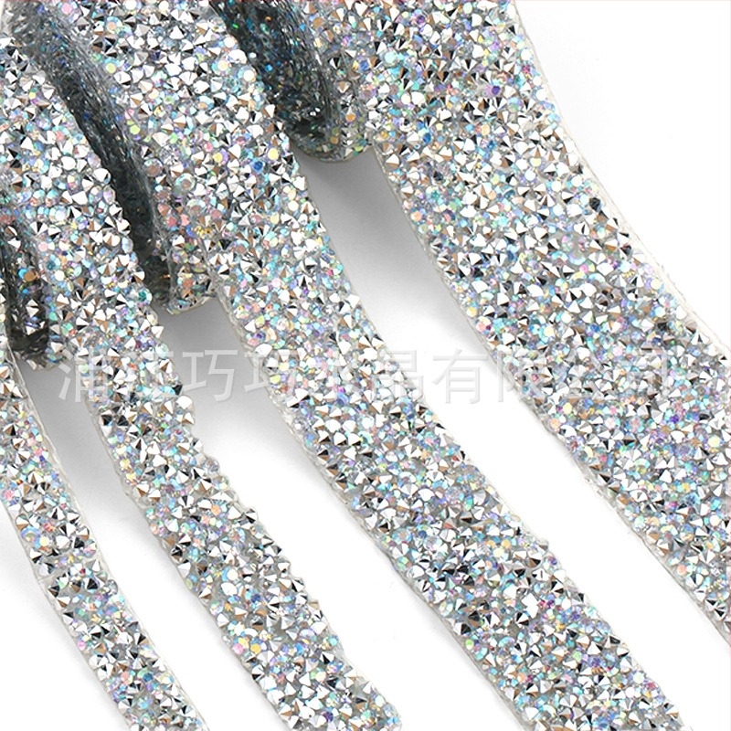 Rhinestone szalag ruházathoz forró olvadó ragasztóval — DIY ékszer alkatrészek