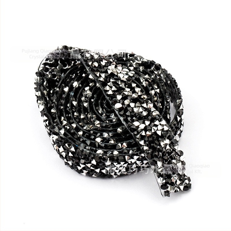 Rhinestone szalag ruházathoz forró olvadó ragasztóval — DIY ékszer alkatrészek