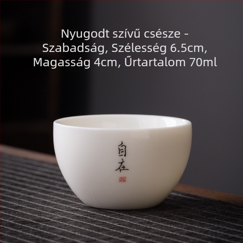 Egy teáscsésze fehér porcelánból, Zen felirattal, kínai stílusú vastag falú kerámia