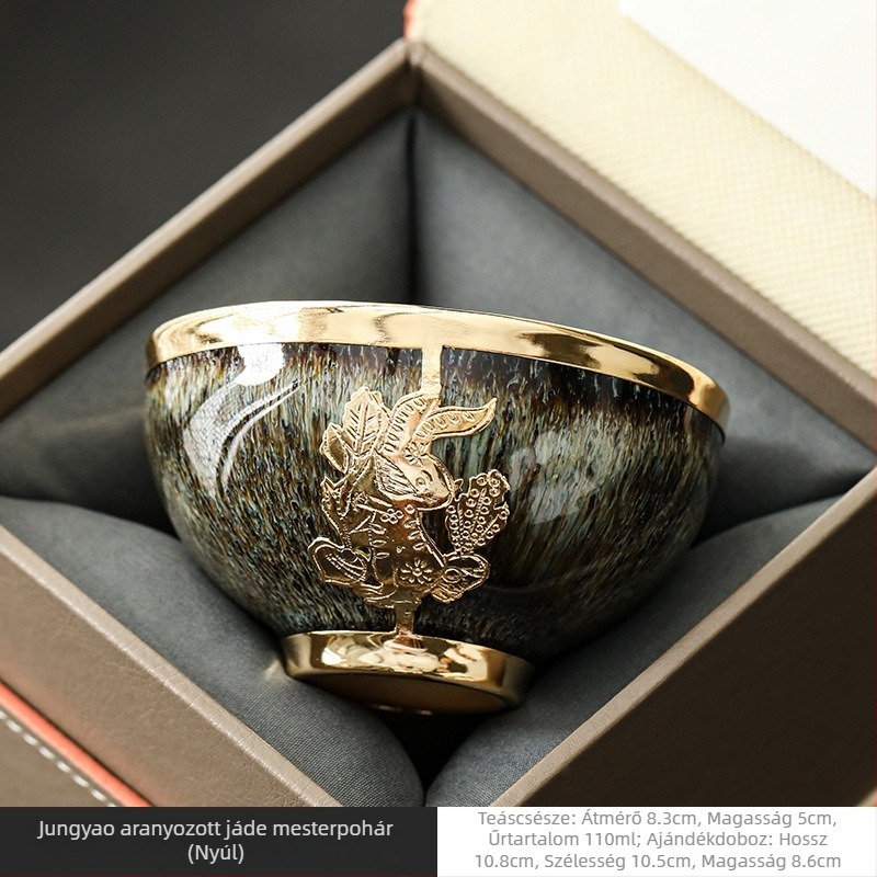 Aranyozott jáde porcelán teáscsésze tizenkét állat motívummal, egyedi darab