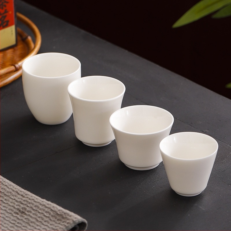 Kis fehér porcelán Gongfu teáscsésze, otthoni használatra - egyetlen csésze