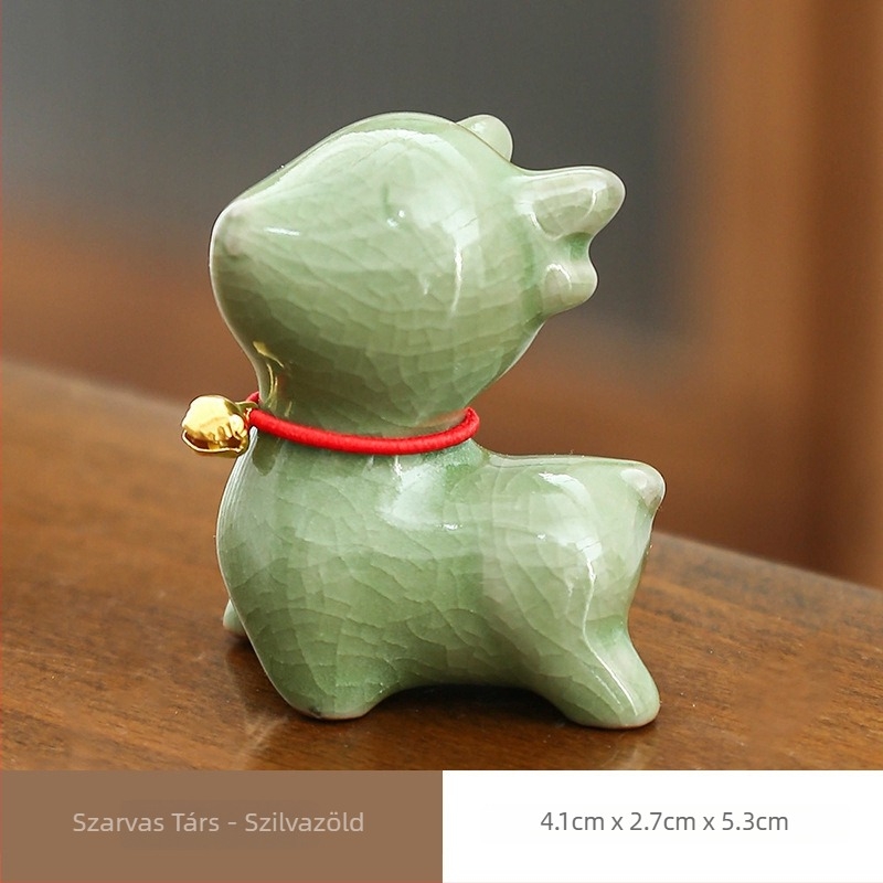 Yizi Cuki kínai tea-pet porcelán dísz – kis szarvas haranggal
