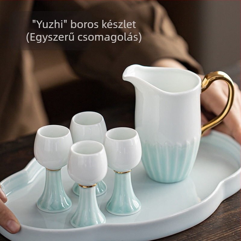 Porcelánból készült japán stílusú kis borospohár készlet, porcelán likőr adagolóval és ajándékdobozban, retro stílus