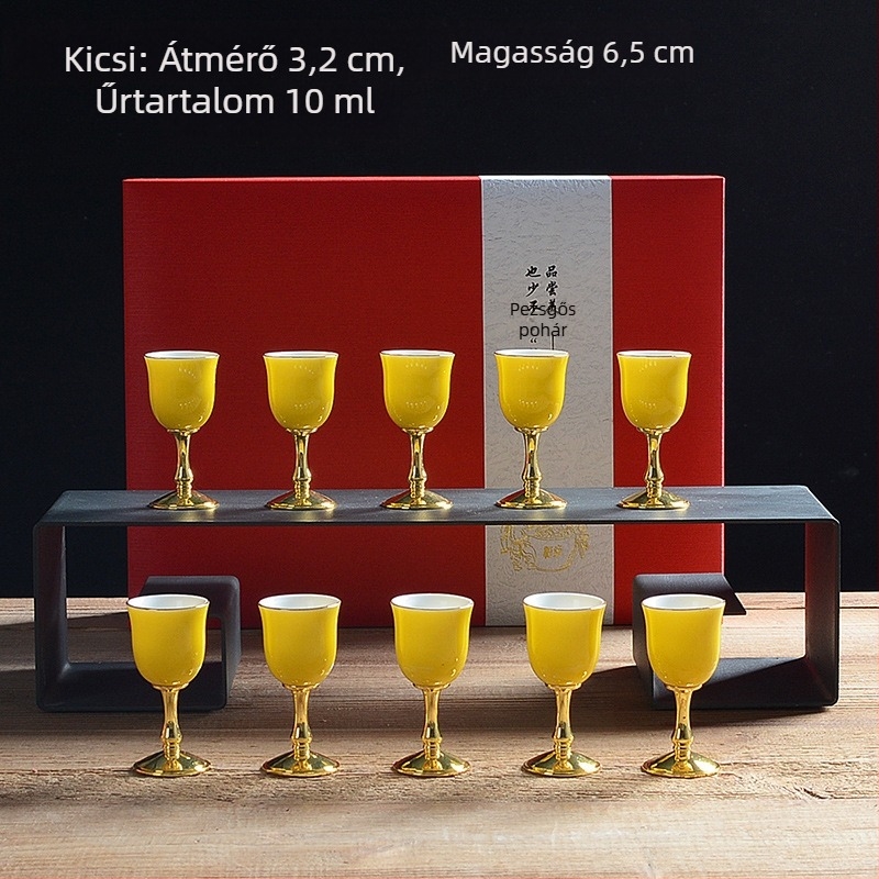 Fehér porcelán borkészlet antik stílusú adagolóval, kis pohárral és kerámia kancsóval – prémium ajándék otthonra