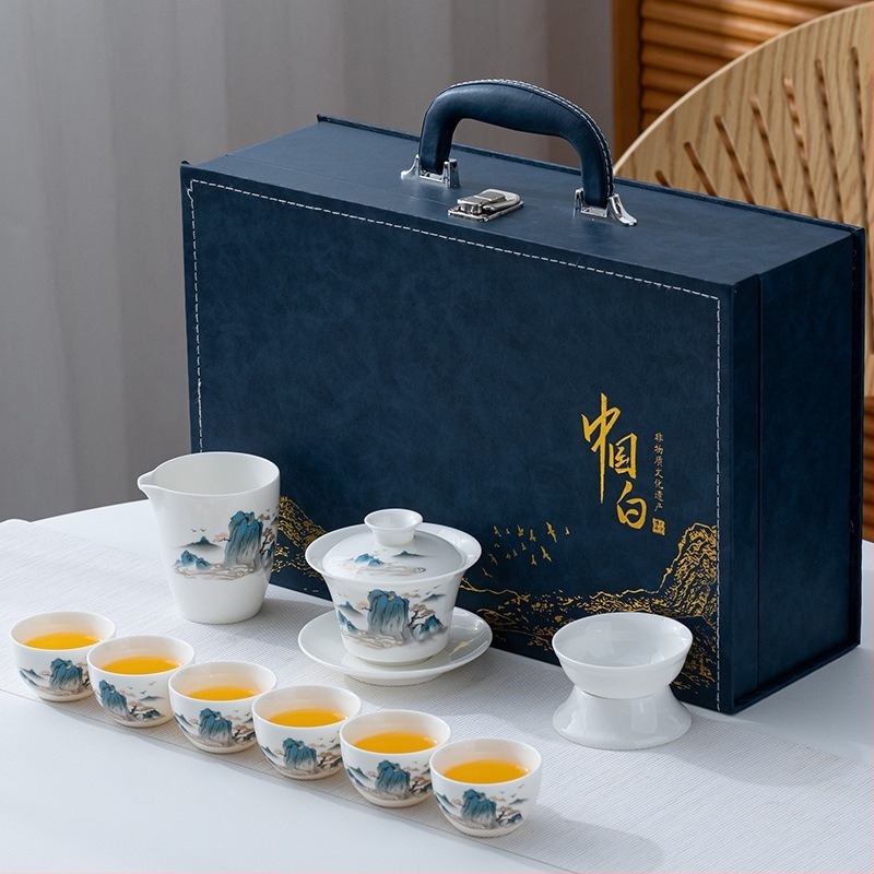 Teáskészlet tejfehér jade-ból, bőr dobozban, fehér porcelán Kung-Fu teáskészlet ajándékdobozban