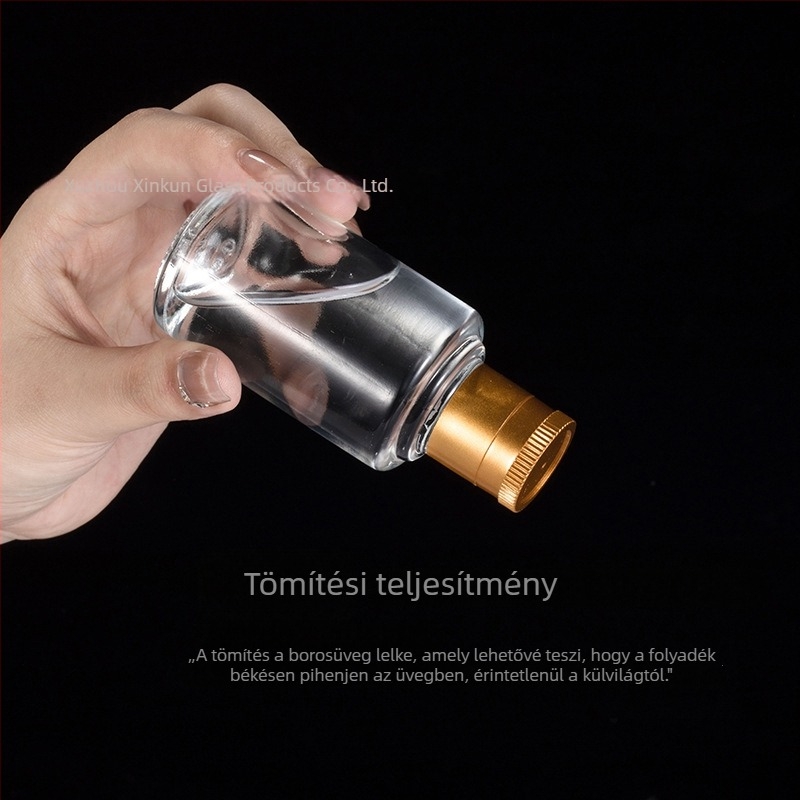 Átlátszó likőres üveg, kis méret, 50–100 ml, üres, tök alakú, kerek