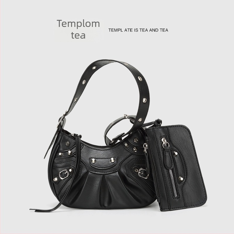 Női PU keresztpántos crossbody táska, plisírozott félhold formájú, retro szegecses stílus