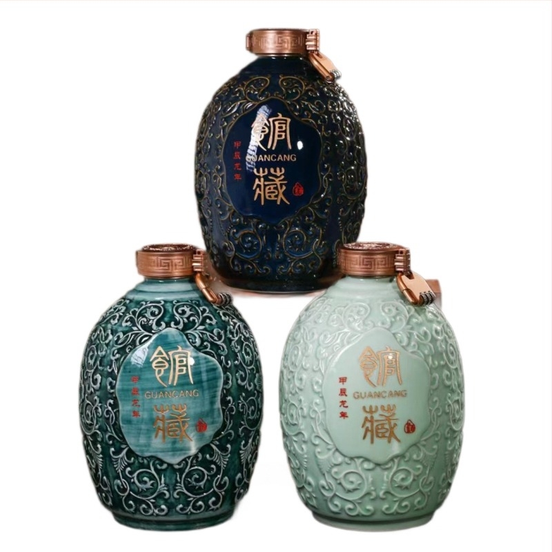 Jingdezhen kerámia borosüveg készlet csomagolással, 2,5 kg, összetett lótusz motívummal, ősi virág glazúra, kézműves, prémium minőség