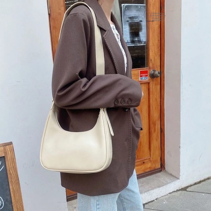 Női retro hónalj-táska nagy kapacitással, 2025, egyszerű és sokoldalú, félhold formájú válltáska crossbody, dumpling stílusban