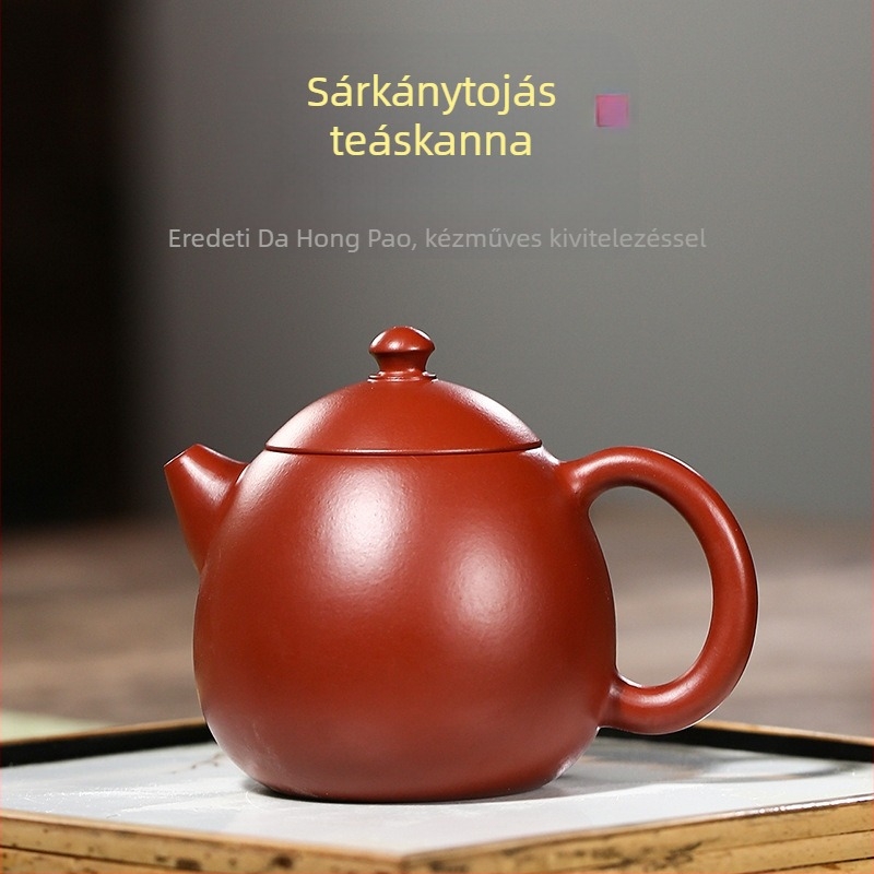 Kézzel készített lila agyag teáskanna, sárkánytojás alakban, otthoni teázáshoz