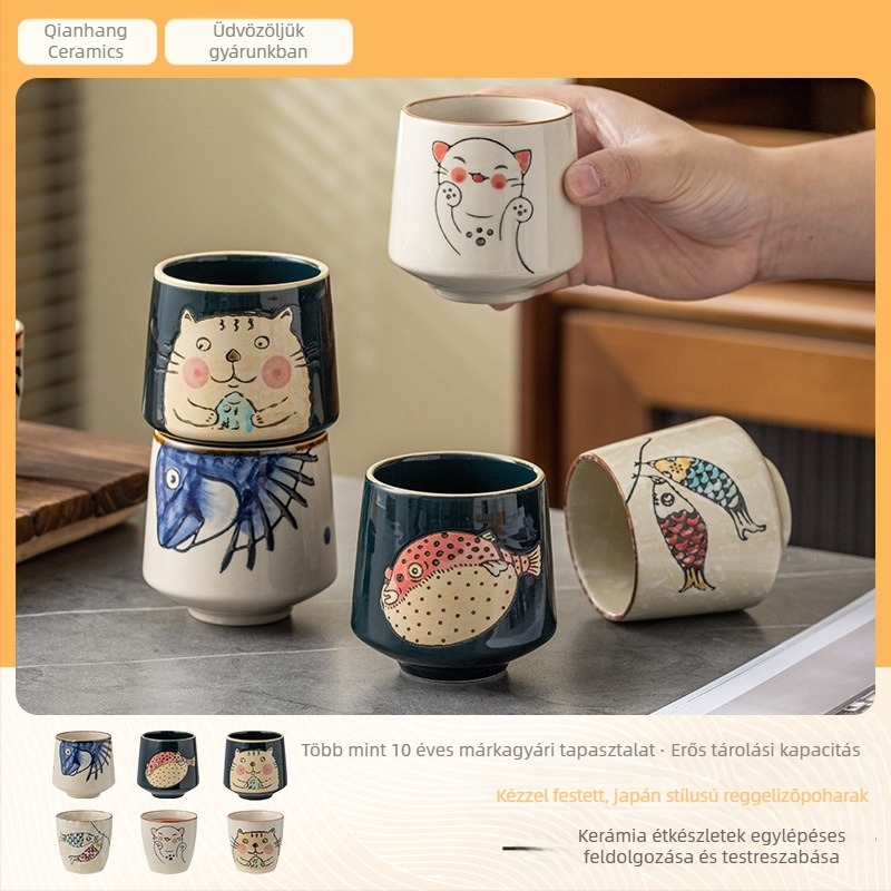 Japán stílusú porcelán teáscsésze, kézzel festett aláglazúrral, egyenes falú, ideális teához, reggelire vagy leveshez