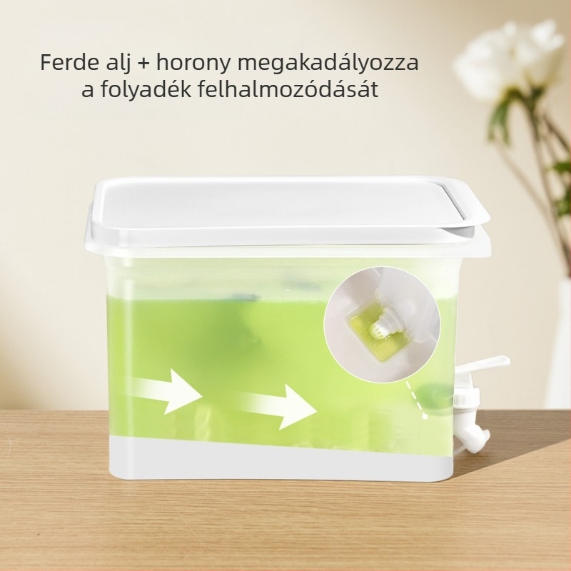 Nagyméretű hidegvíz kancsó csappal, hőálló műanyag tömítés, ferde kivitel, 4 L
