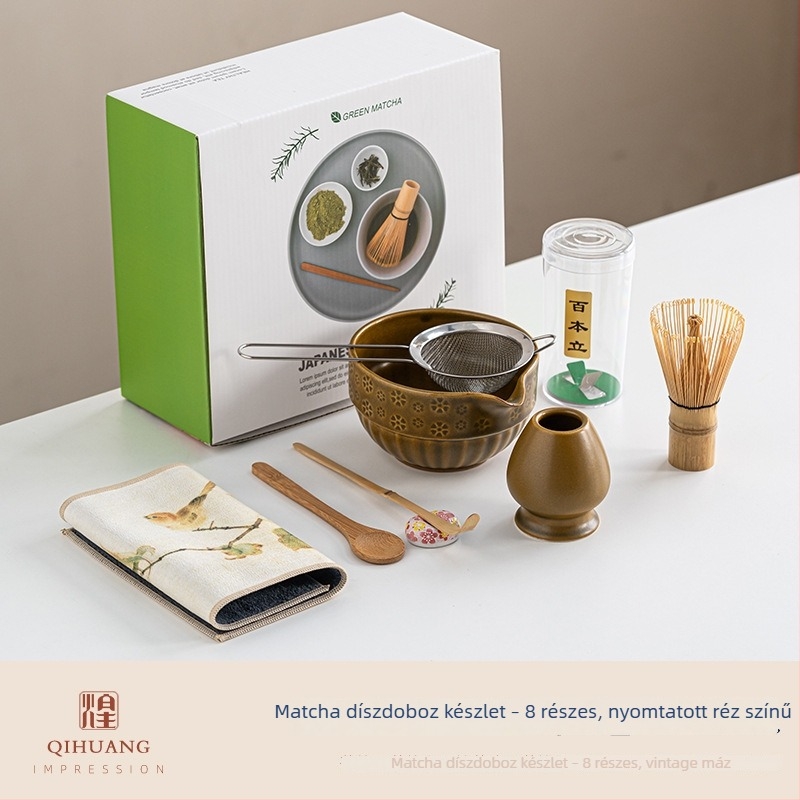 Japán stílusú bambusz matcha tál, teakeverő eszközökkel és teaceremónia kiegészítőkkel