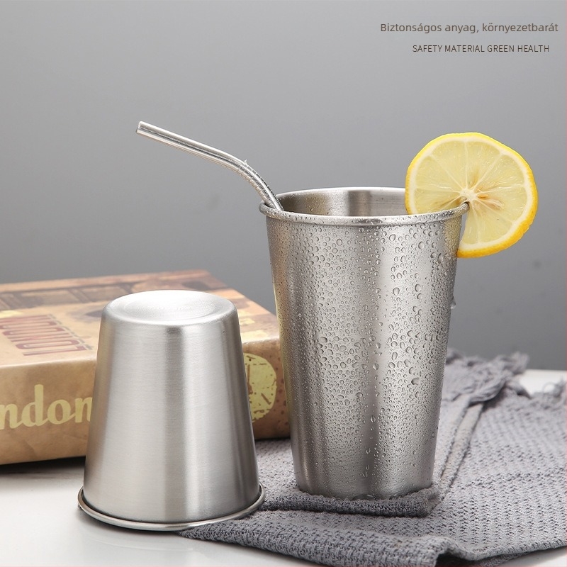 Egyrétegű 304 rozsdamentes acél söröspohár, 400–500 ml, egyedi gravírozás