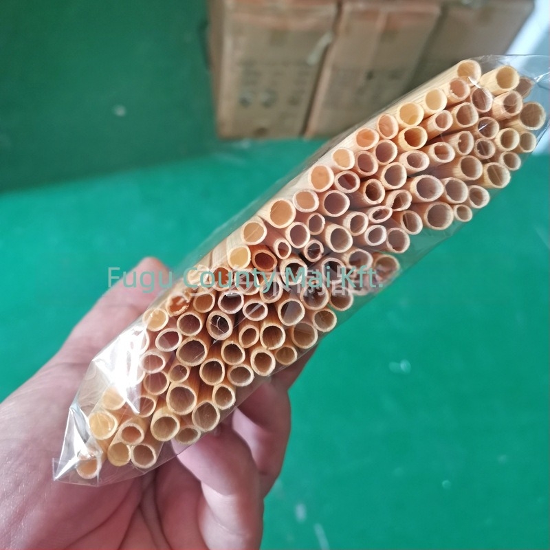 Egyenként csomagolt búzaszálas szívószálak, 15–20 cm, biológiailag lebomló