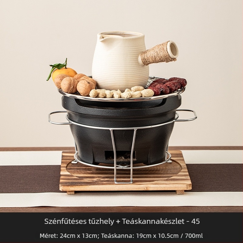 Kerámia teáskanna és szenes tűzhely — teljes készlet eszközökkel és kiegészítőkkel