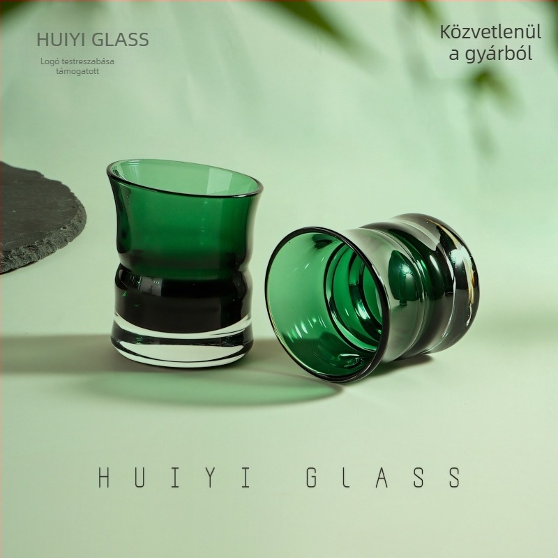 Kínai stílusú bambusz mintás szaké- és tea készlet kristályüveggel, elegáns otthoni használatra