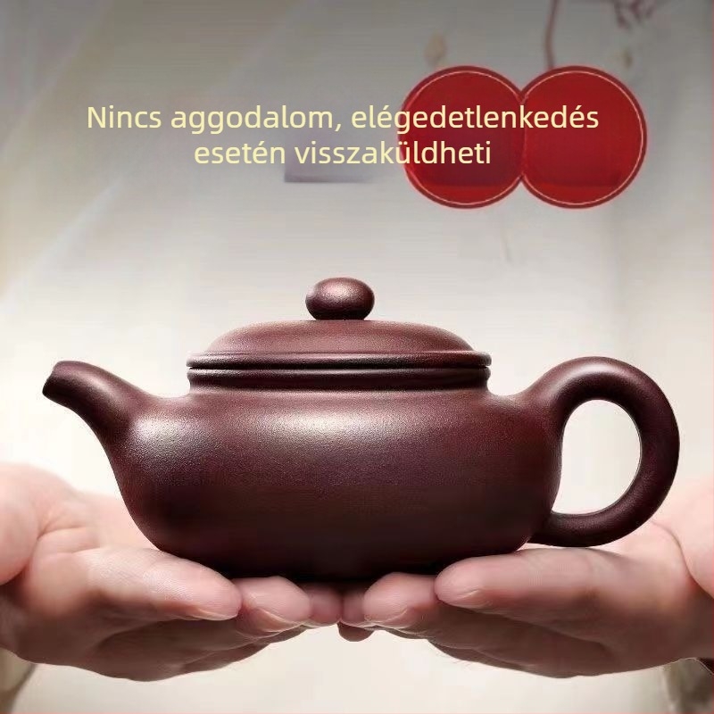 Autentikus kézzel készített lila agyag teáskanna, eredeti lila agyagból, antik stílus a tea készítéséhez
