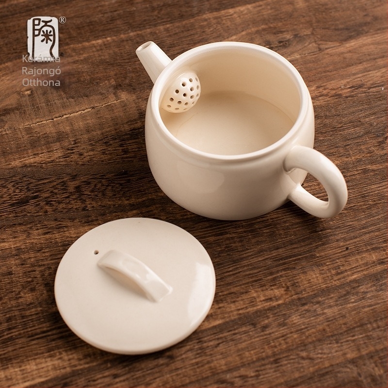 Tao Fan kerámia teáskanna, fehér porcelán, hamvas glazúra, minimalista kínai stílus